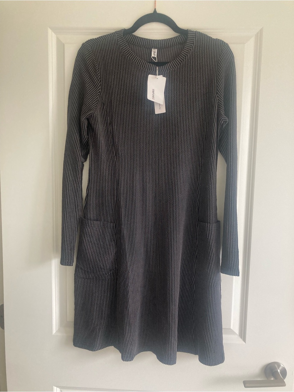 Long Sleeve Ribbed Pocket Dress - Gray